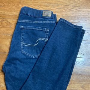 Levi Pull On Skinny Jeans